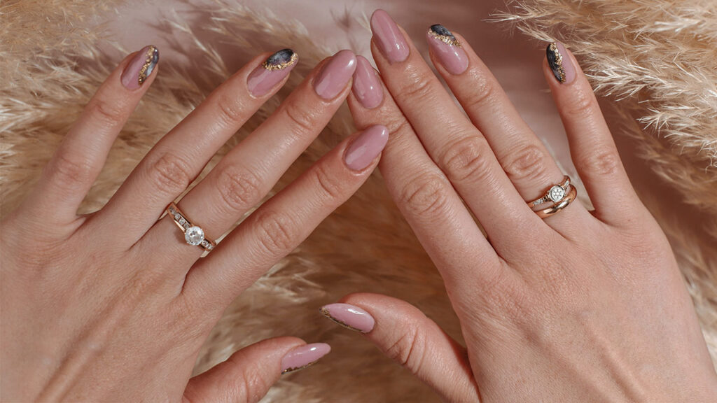 Nepnagels roze met glitters