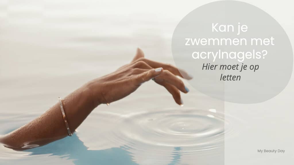 Zwemmen met acrylnagels